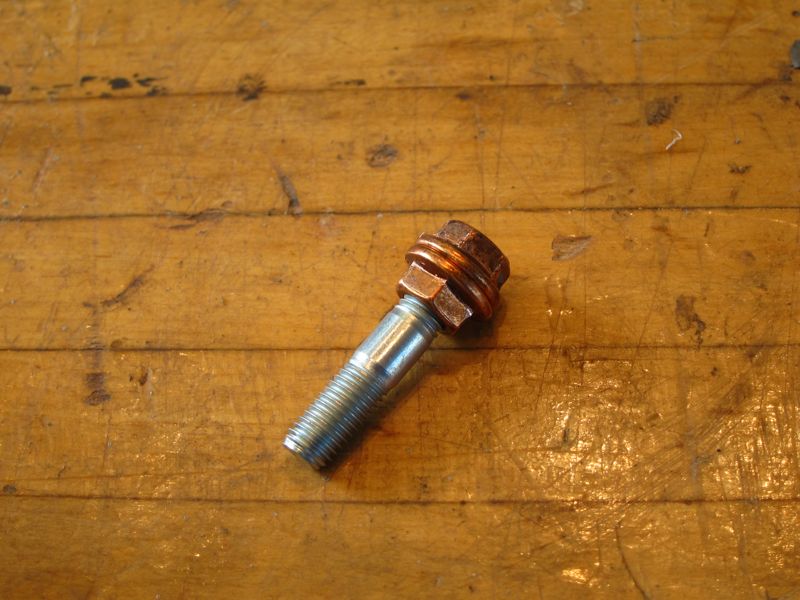 Modern Vespa How To Extract an Exhaust Stud Using a MIG Welder